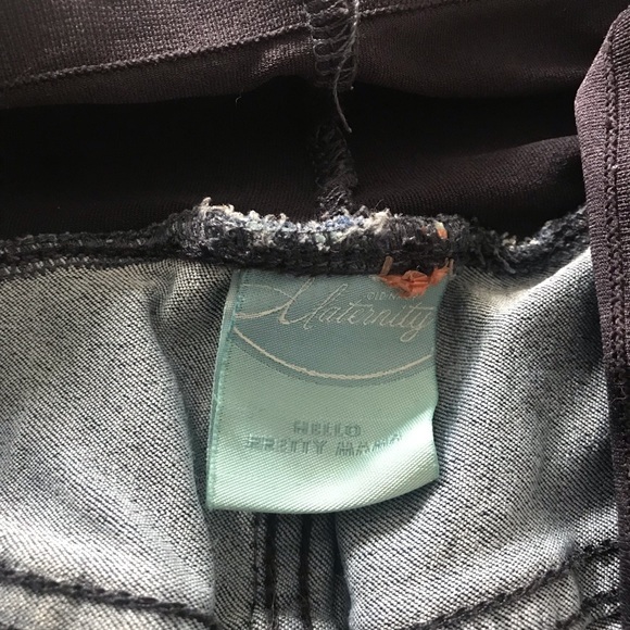 Old Navy Maternity Jeans Size 12 - Picture 4 of 5